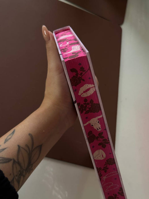 Бездоганний